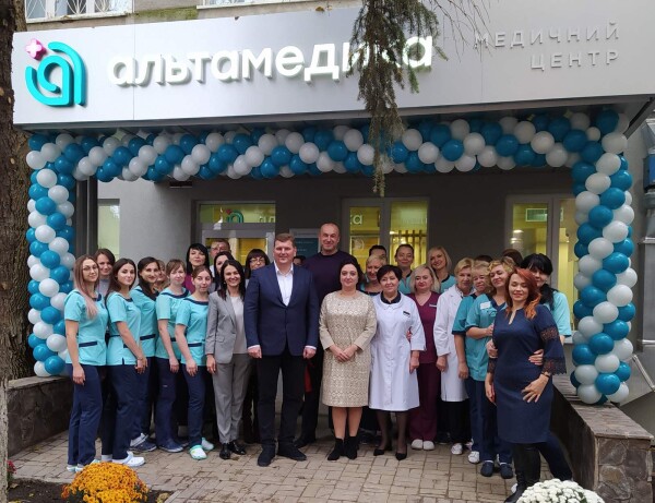 Відкриття нової сучасної дитячої клініки